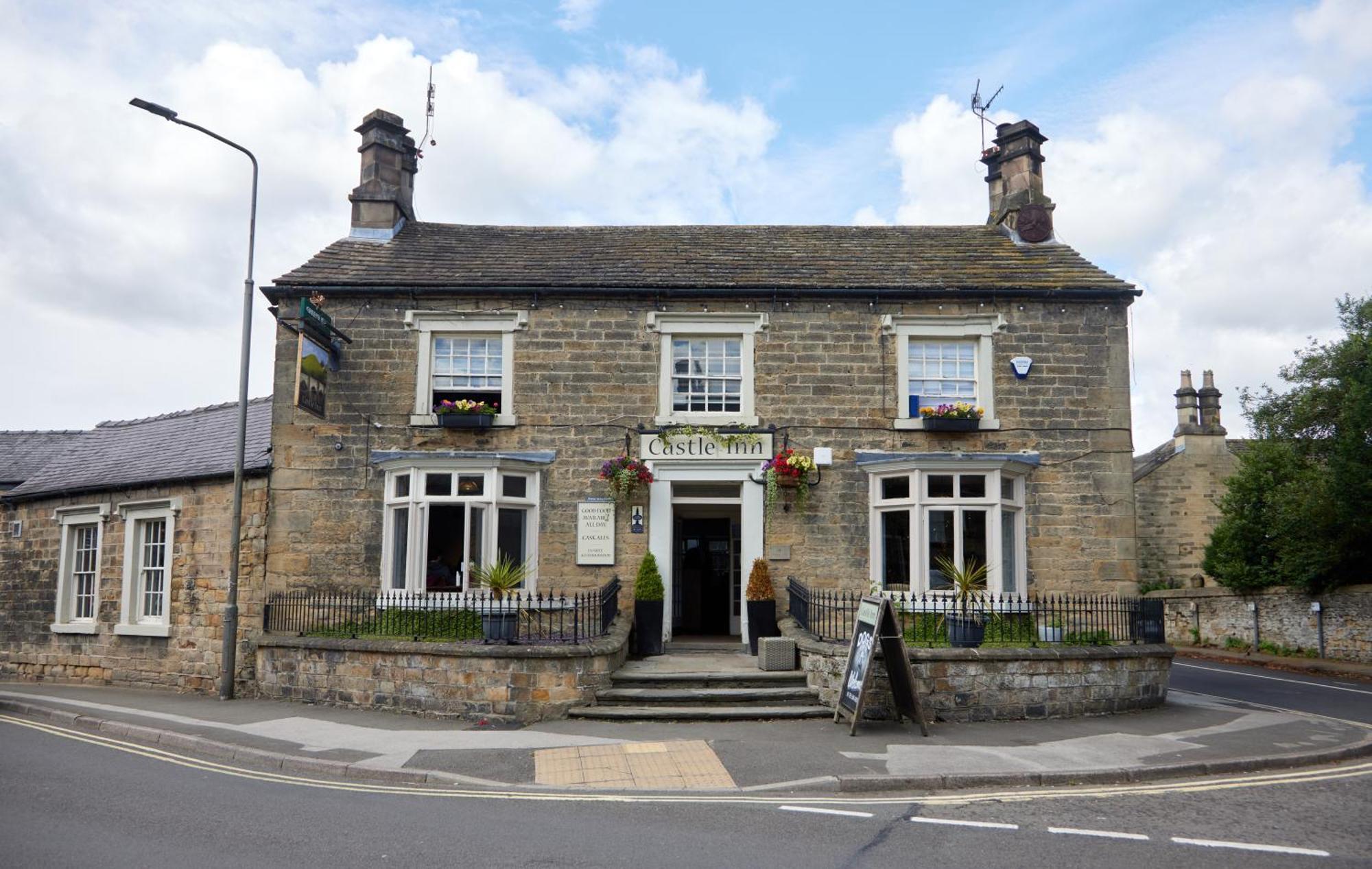 Castle Inn By Greene King Inns Bakewell Esterno foto